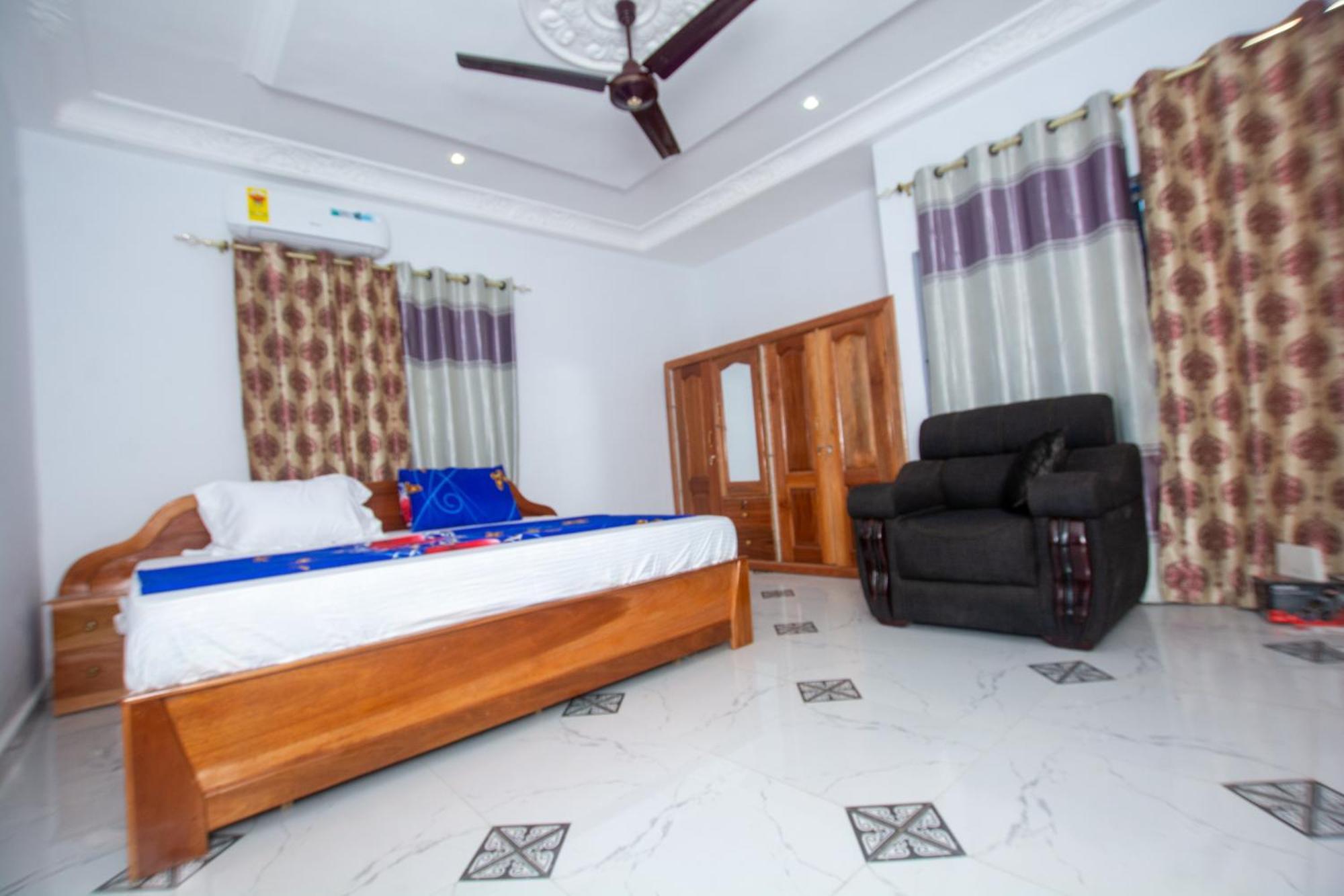 Yaa Asantewaa Inn Ejisu Exterior foto